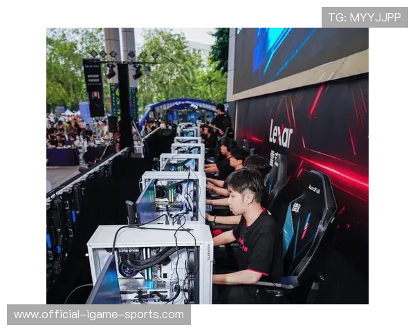 电竞激情刷新短视频热度，超燃电竞视频