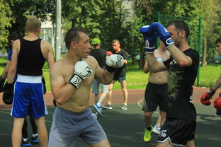 爱游戏 电竞-英超球队体能监测技术辅助个性化训练调整实践，英超检查